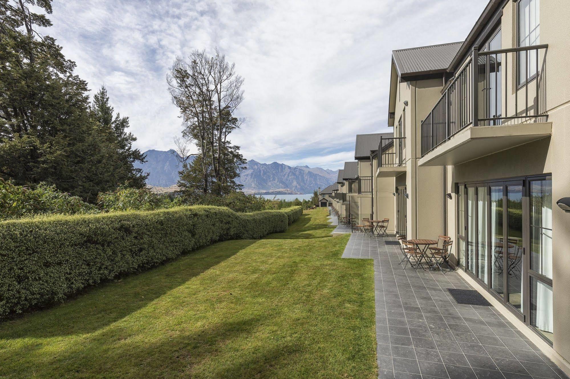 Platinum Queenstown Exterior foto